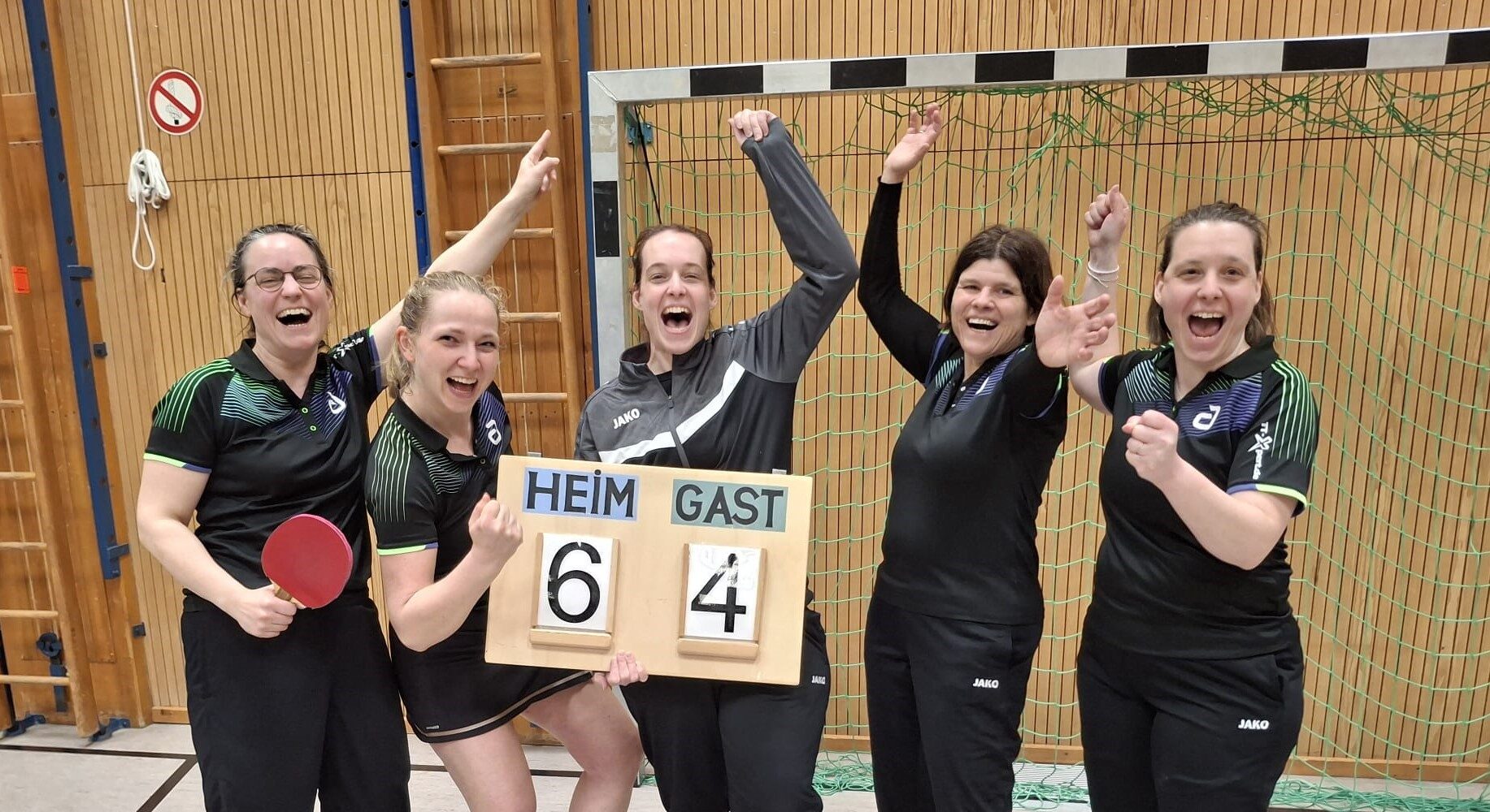 Die Damen siegen gegen Herbertshofen und sichern vorzeitig den Klassenerhalt